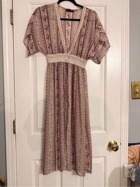 Bohemian Stripe V-Neck Maxi Dress in Cream and Burgundy